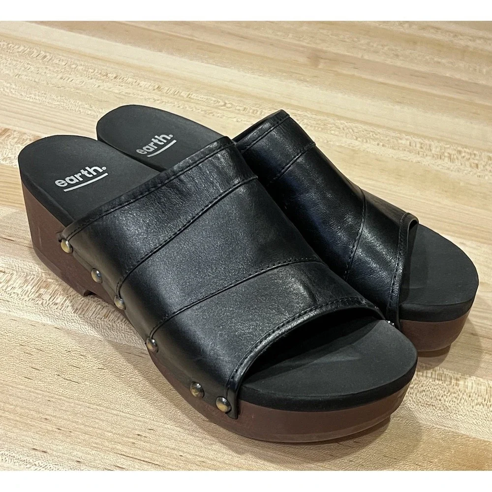 Earth Pine Tiga Soft Calf Black Leather Platform Slides, Women's Size 8